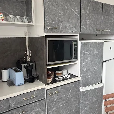 Grand Appt 6p Climatise Dans Avec Piscine - 8 Kms De Cannes Apartmán Antibes