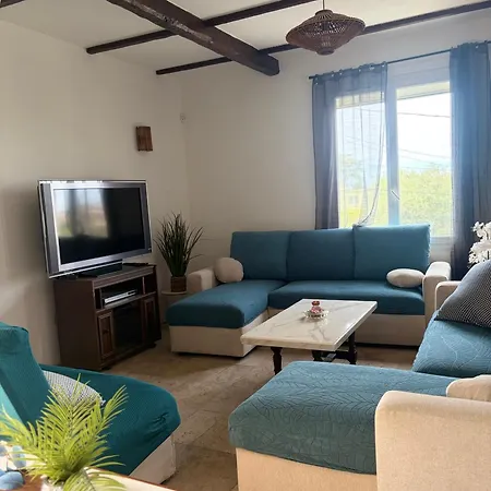Apartment Grand Appt 6p Climatise Dans Avec Piscine - 8 Kms De Cannes