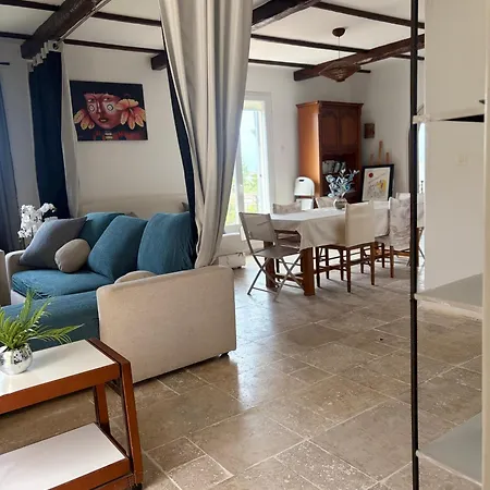 Grand Appt 6p Climatise Dans Avec Piscine - 8 Kms De Cannes Apartment