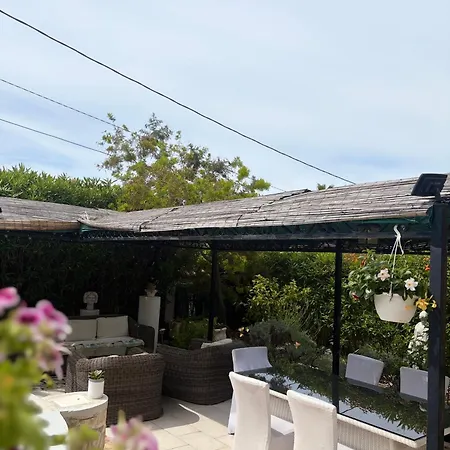 Grand Appt 6p Climatise Dans Avec Piscine - 8 Kms De Cannes Apartment Antibes